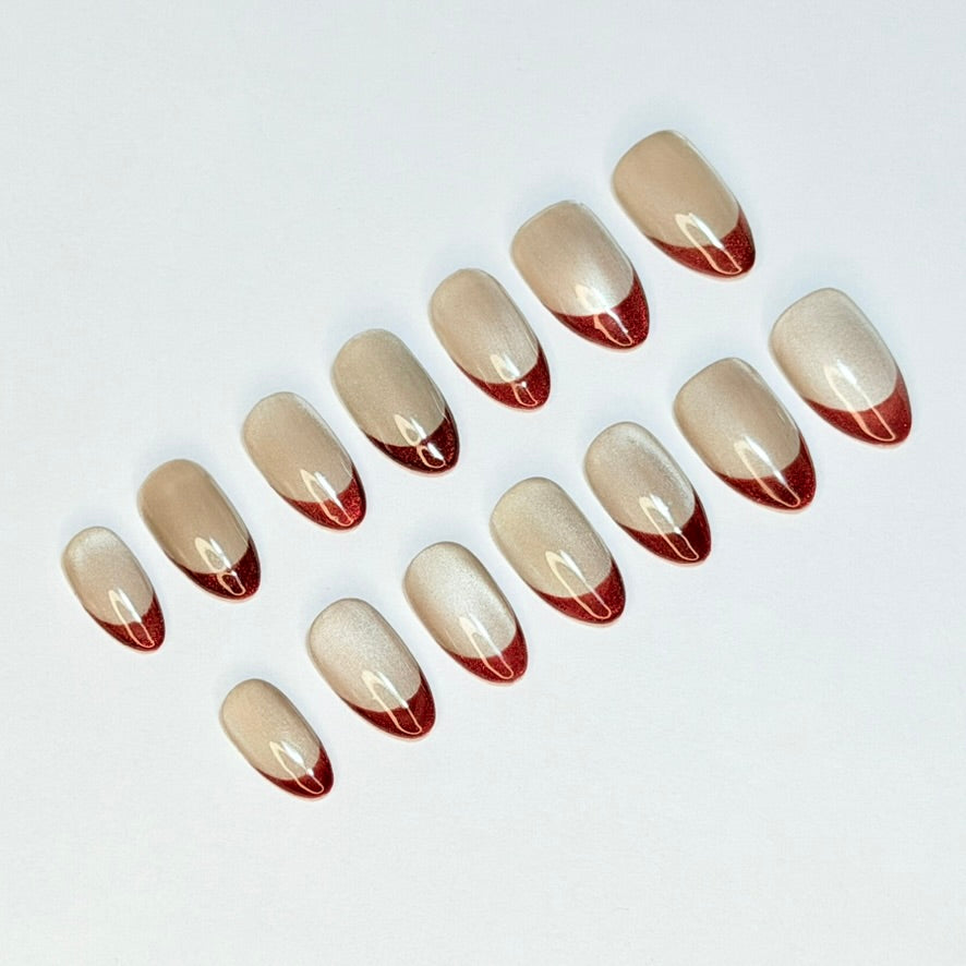 Nude Cat eye nails Red reflective cat eye