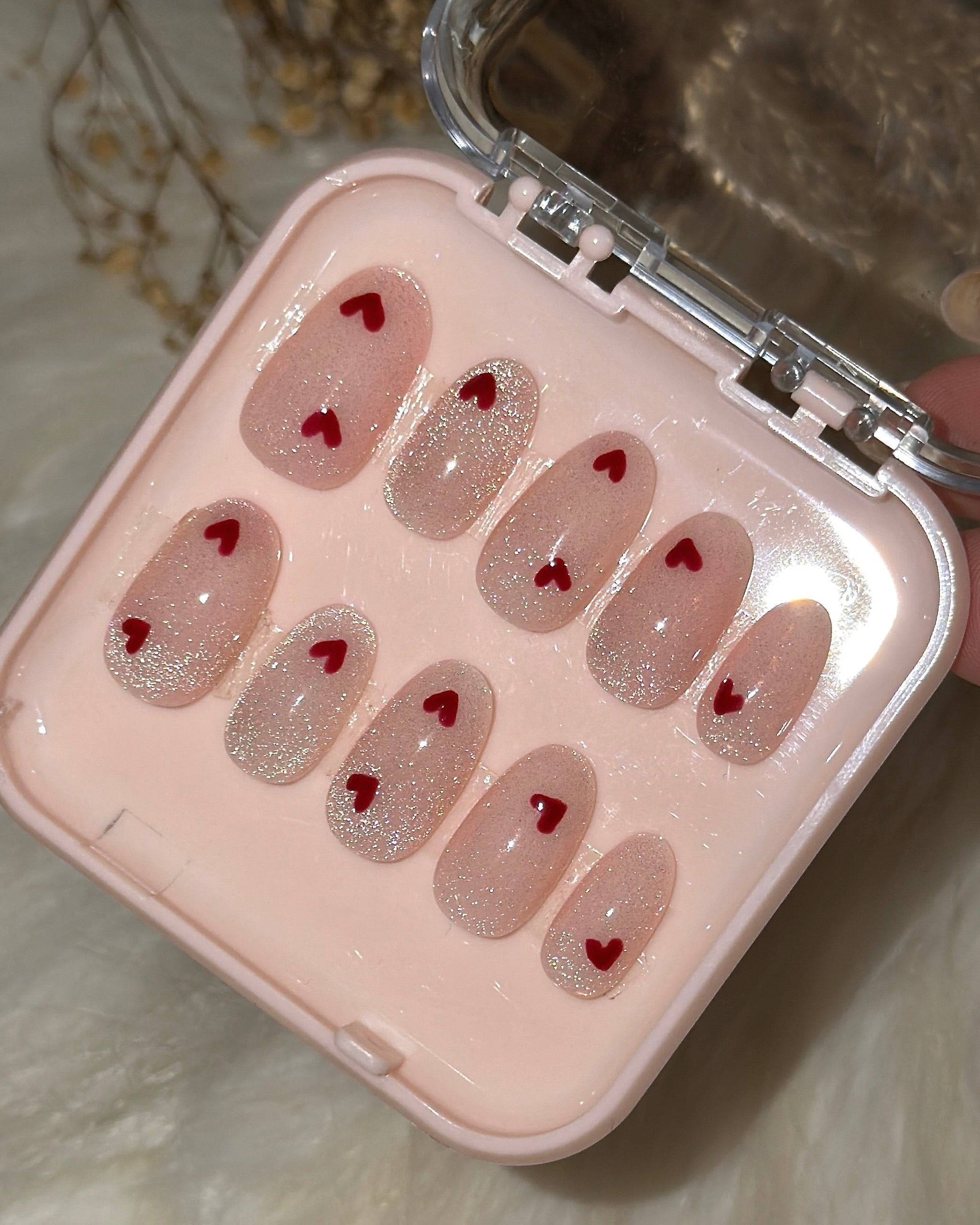 Sparkle heart nails
