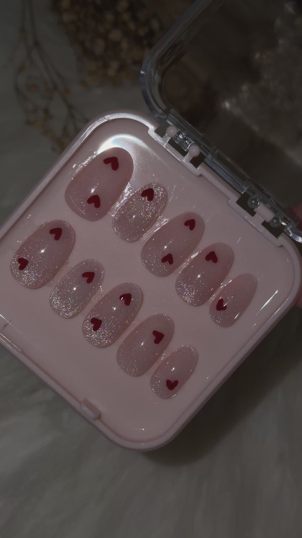 Sparkle heart nails