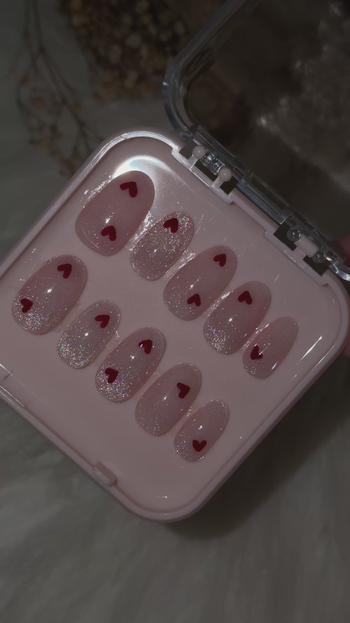 Sparkle heart nails